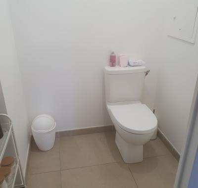 Chambre 9m2 dans un appartement avec terrasse jardin