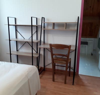 Chambre avec salle d'eau