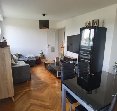 Chambre et salle de bain privée