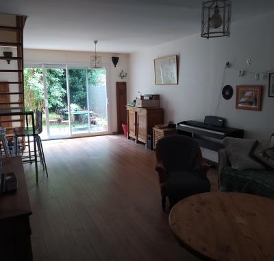 Chambre à louer à Épône