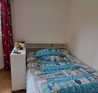 Chambre à louer, au calme, proche Rennes