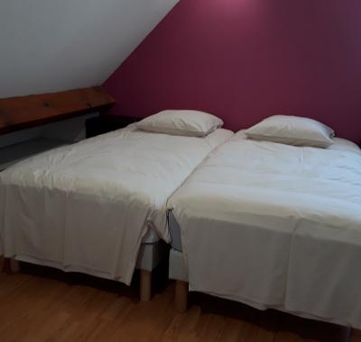 2 chambres avec salle d'eau à louer à l'étage