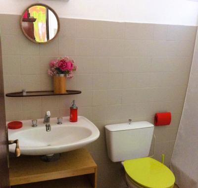 Meublé à louer au bord de la mer