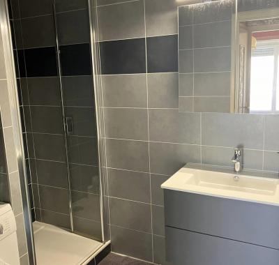 Cherche 2 colocataires appartement 90m2 - quartier Courtoisville