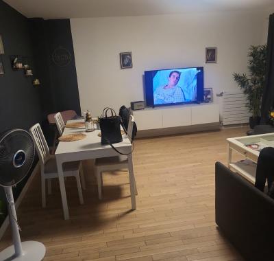 1 belle chambre a louer