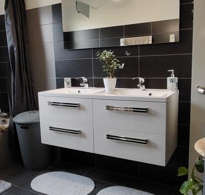 Chambre à louer avec accès partager de la maison