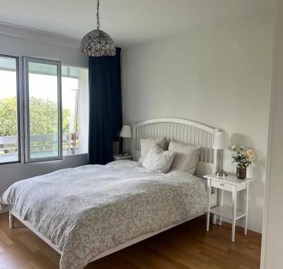 Chambre à louer avec balcon privé