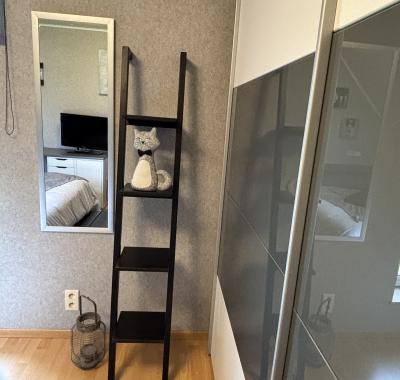 Chambre moderne confortable