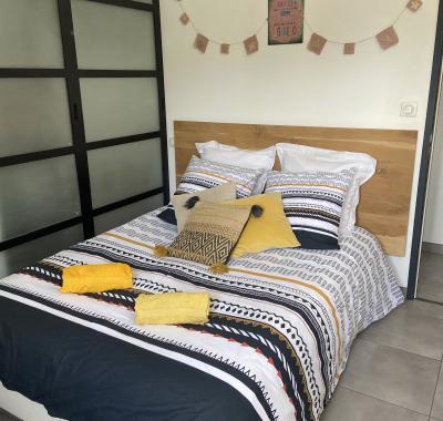 Maison moderne dans havre de paix