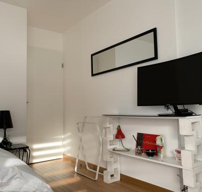 Chambre avec balcon Mairie de Montreuil