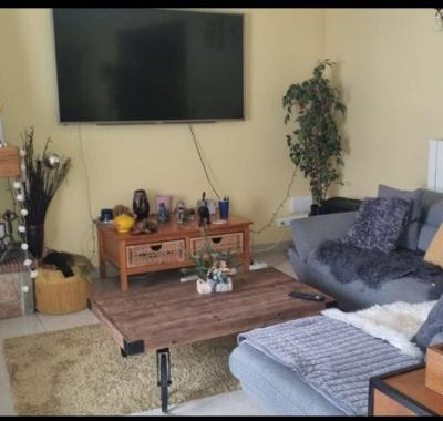 Chambres dans maison au calme.