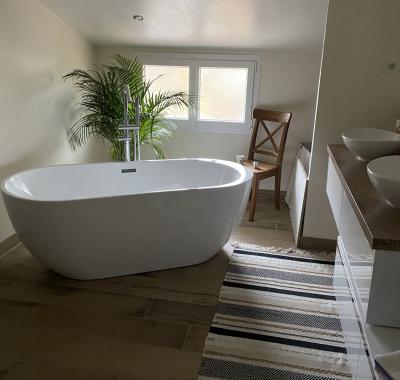 Chambre à louer dans maison agréable avec jardin