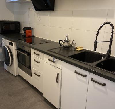 Chambre à louer avec terrasse toilettes privées