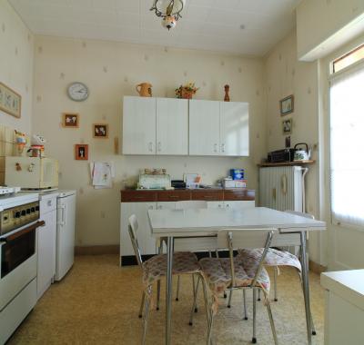 69m2 Neudorf lumineux, 30m2 jardin et balcon privatifs