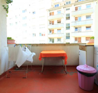 69m2 Neudorf lumineux, 30m2 jardin et balcon privatifs