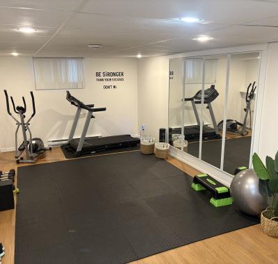 Chambre privée à louer dans une maison à partager