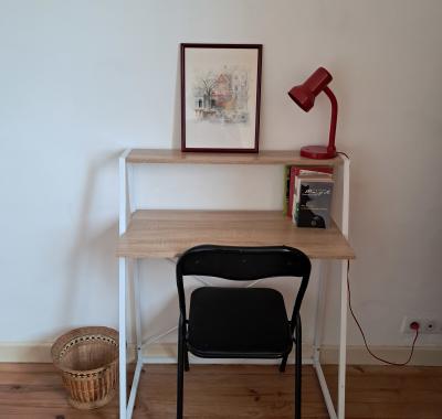 Chambre spacieuse et calme Préférence locataire femme