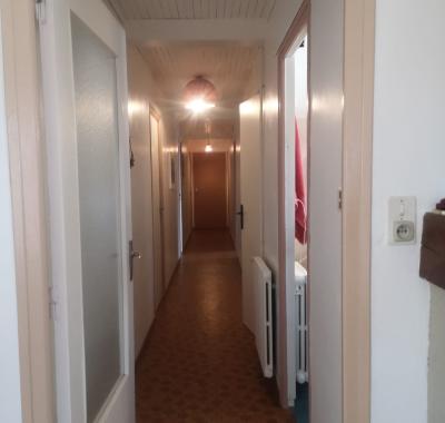 Chambre pour une seule personne avec lit 1 place