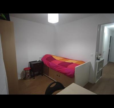 Chambre meublée chez l'habitant, coloc, Carrefour Pleyel - Saint-Denis