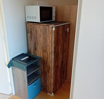 Chambre spacieuse avec balcon couvert