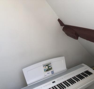 Chambre et bureau à louer à Melun