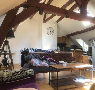 Chambre et bureau à louer à Melun