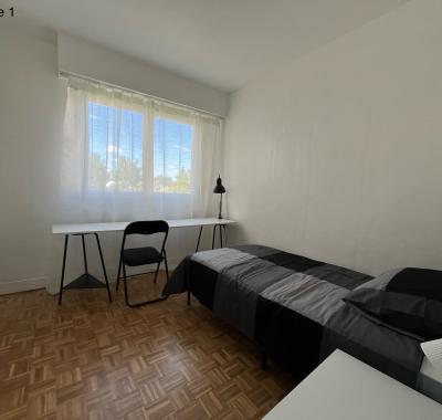 Chambre à louer proche plateau Universitaire Saclay-Paris-Palaiseau