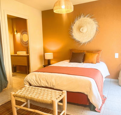 Jolie chambre avec salle de bain privée, jardin