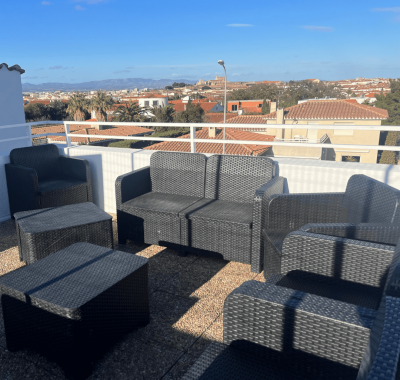 Jolie chambre avec salle de bain privée, jardin