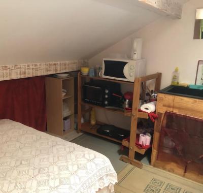 Studette à la carte à Belley