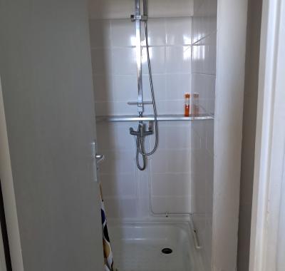 Chambre équipée au Robert