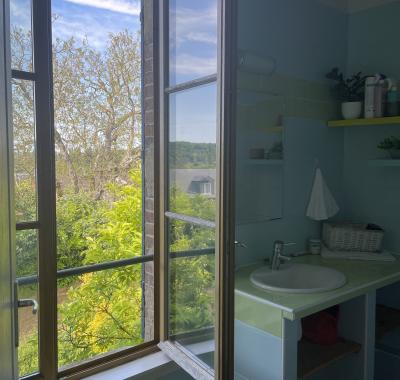 Chambre à louer dans belle maison bourgeoise proche EVREUX