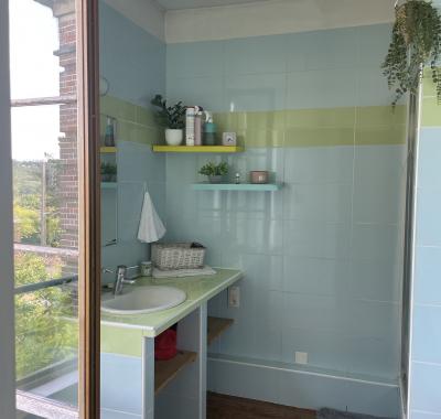 Chambre à louer dans belle maison bourgeoise proche EVREUX