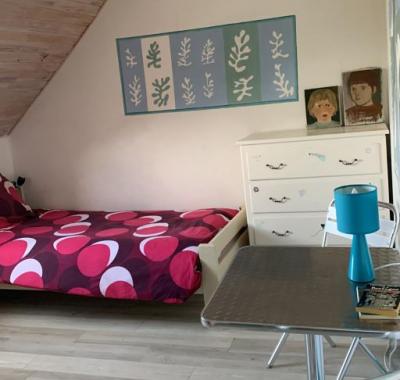 Chambre étudiant SdB partagée coloc bord de mer Fouesnant / Quimper