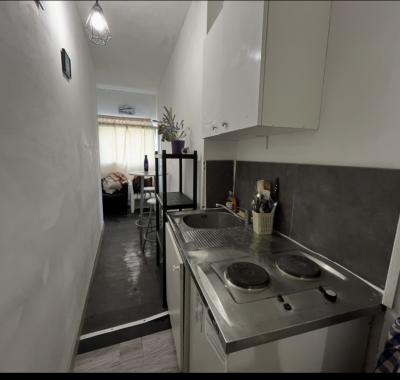 Chambre meublée en colocation