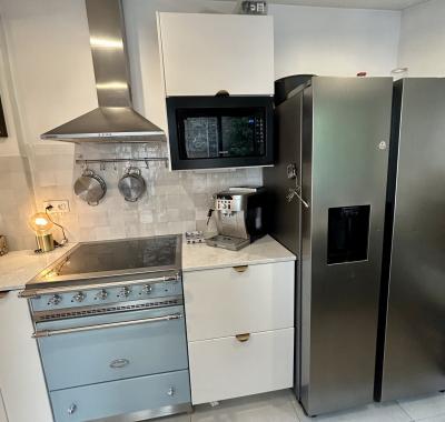 Chambre à louer dans grande maison