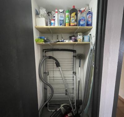 Une chambre (déco basque) à louer dans appartement à partager