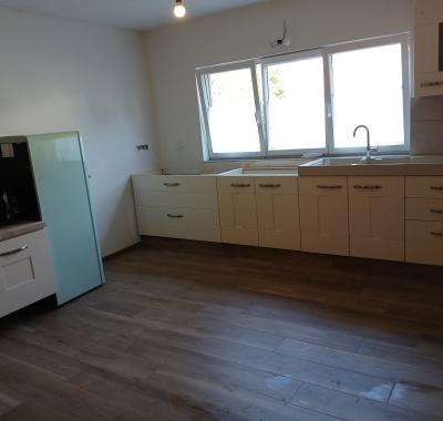 Studio indépendant chez l'habitant