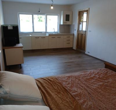 Studio indépendant chez l'habitant