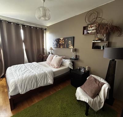 Grande chambre indépendante