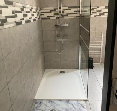 CHAMBRES A LOUER DANS MAISON