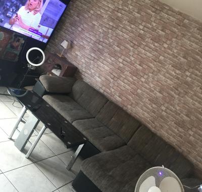 Colocation ou sou locations  (seul  )pour vacances ou travaille