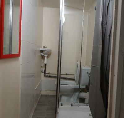 Chambre Moulin rouge, avec salle de bain privée,  Appartement Commun