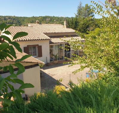 Chambre chez l'habitant à Apt
