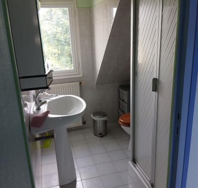 Deux chambres dans maison