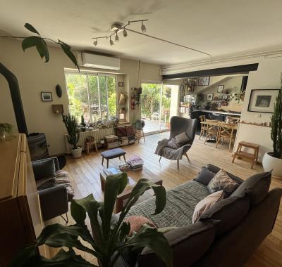 Chambre à louer dans maison