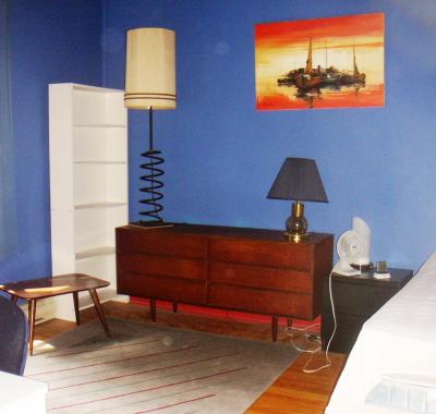 2 chambres à louer dans un 6 1/2. À 2 min du métro. Tout inclus!