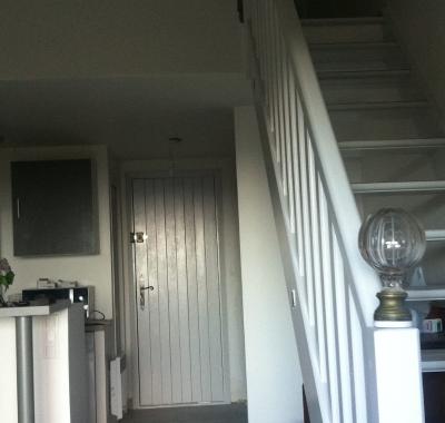 Vaste duplex avec terrasse et piscine