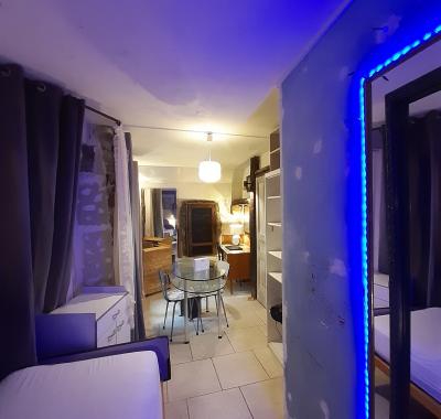 Chambre confortable calme village tranquille bien desservi 10kmValence