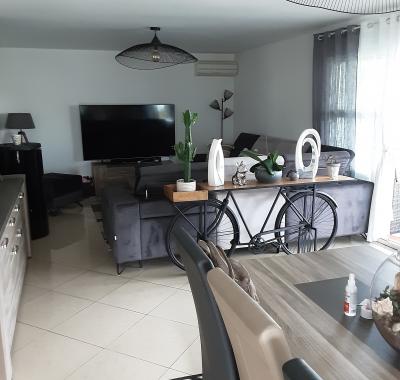 Chambre à louer pour étudiant ou jeune travailleur chez l'habitant